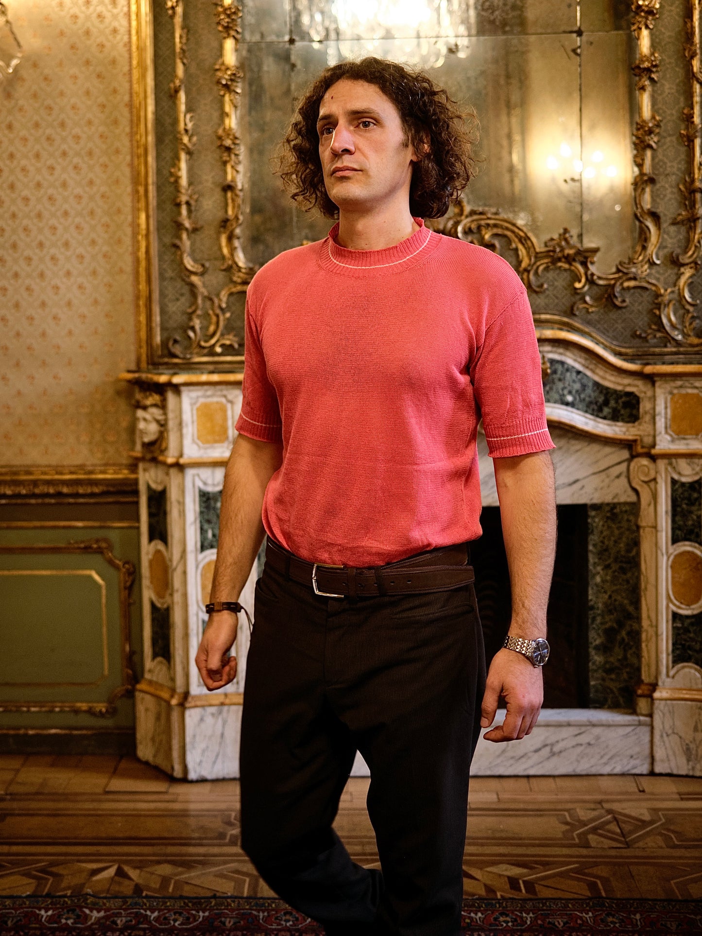 MAGLIA A MANICHE CORTE